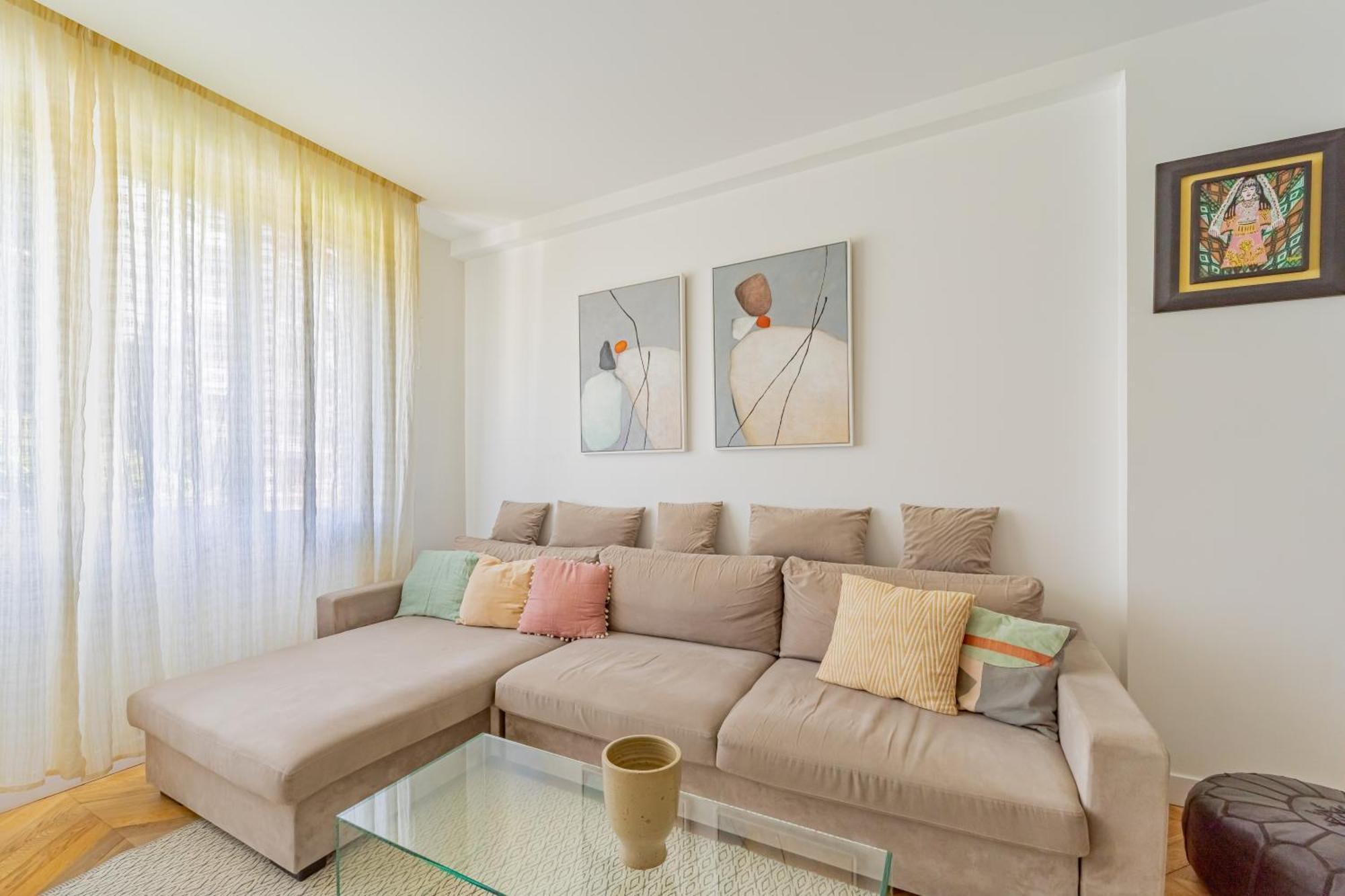 Nice Stay In City Center With Parking Булонь-Бийанкур Экстерьер фото
